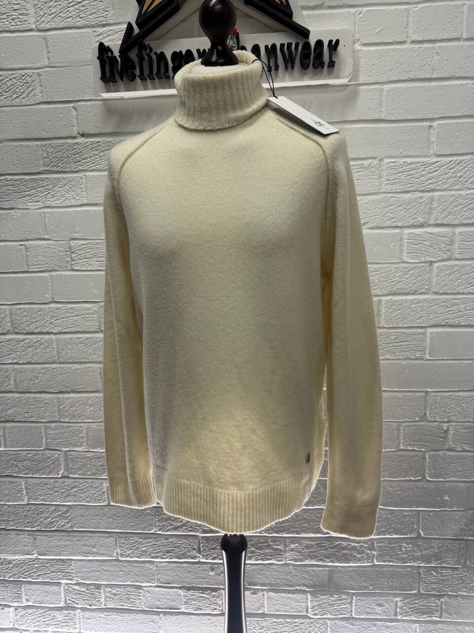 img_6081-2 CP company Fleece Knit Turtleneck Sweater in alpaca soft wool - Large / 22” p2p - Image 1