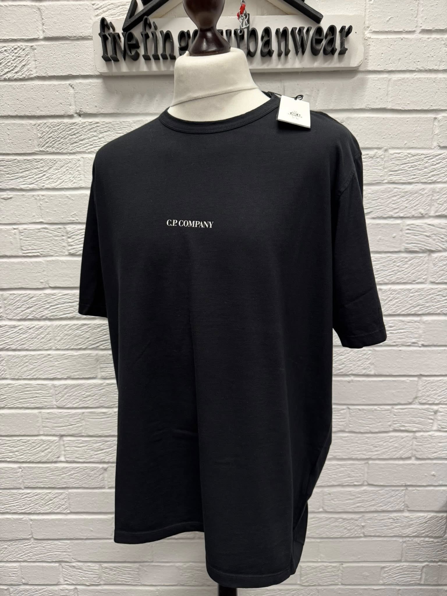 CP COMPANY 085A Jersey  24/1 T-shirt in Black  • XS.  / P2P 19” - Image 1
