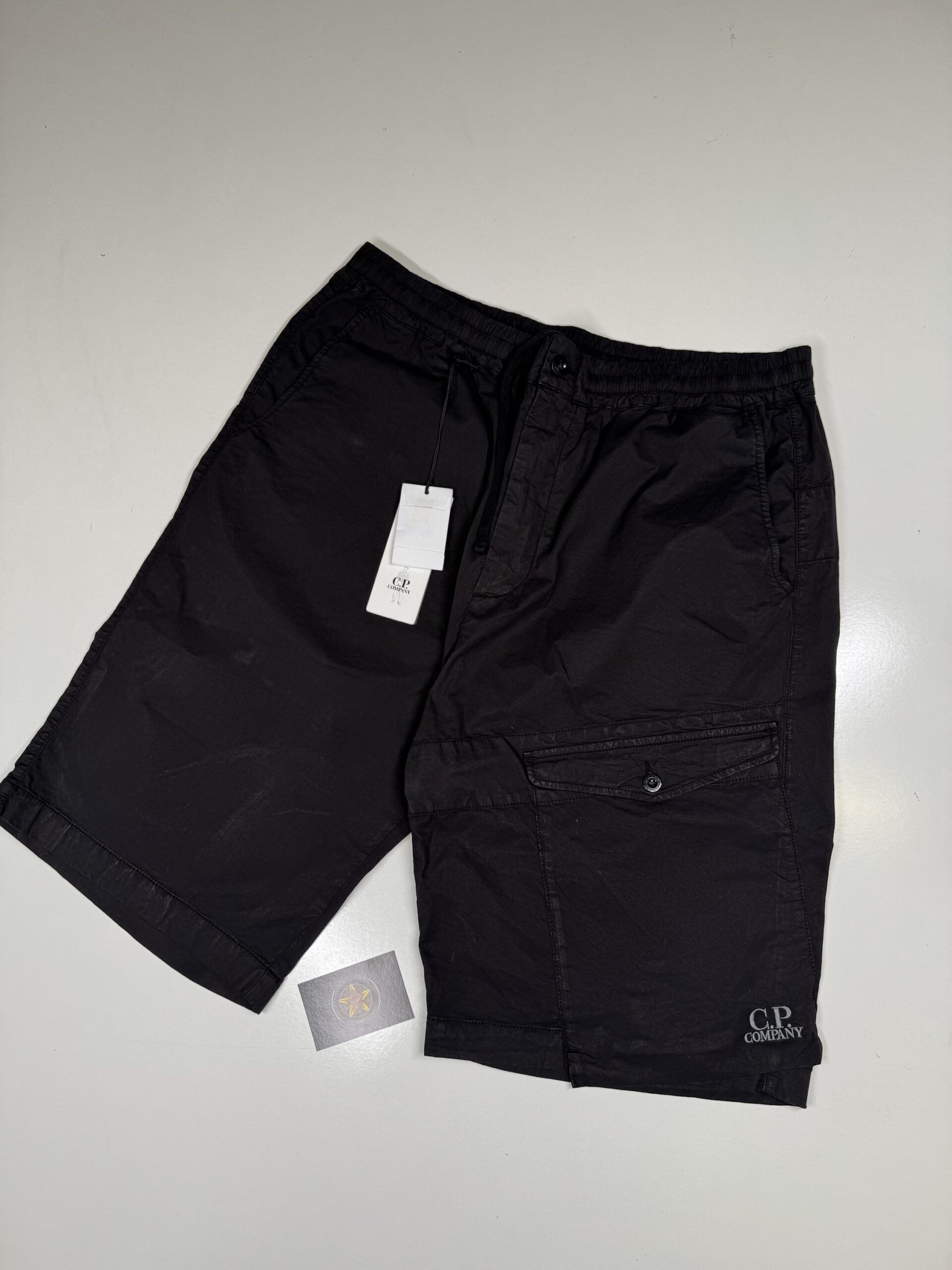 CP Company 293A Bermuda Cargo shorts in Twill Stretch.- Black - ize 54 / w38” - Image 1