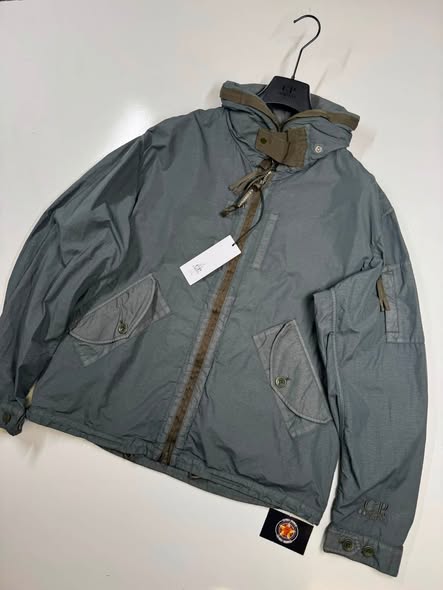 CP Company 297A Flatt Nylon Cuff Logo Jacket in DK grey / 935  -    XL / P2P 24.5” - Image 1