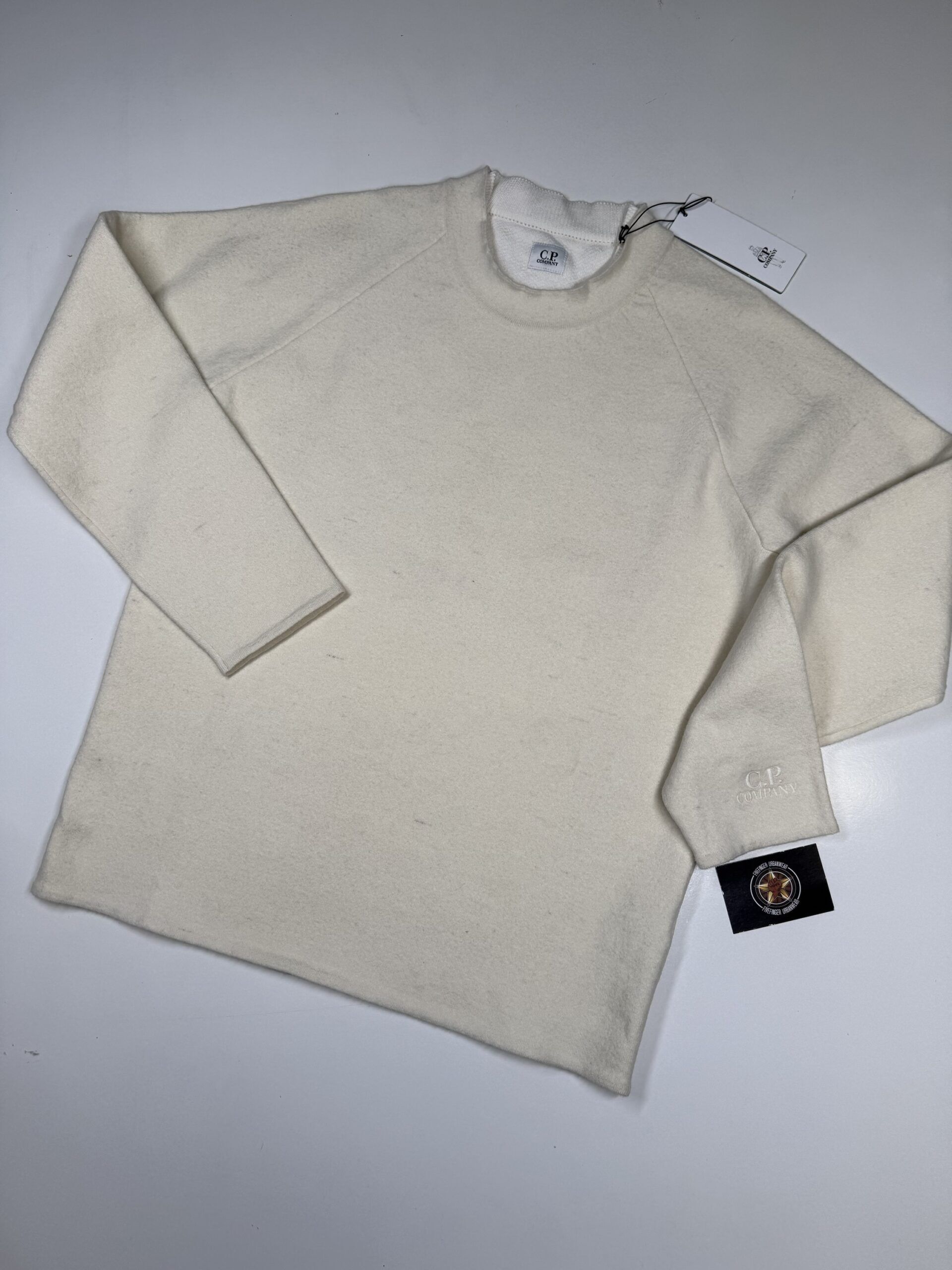 img_2818-2 CP COMPANY 327A COTTON/WOOL KNITWEAR PULLOVER IN GAUZE WHITE / 103 - Size 54 / XXL / p2p 23.5” - Image 1