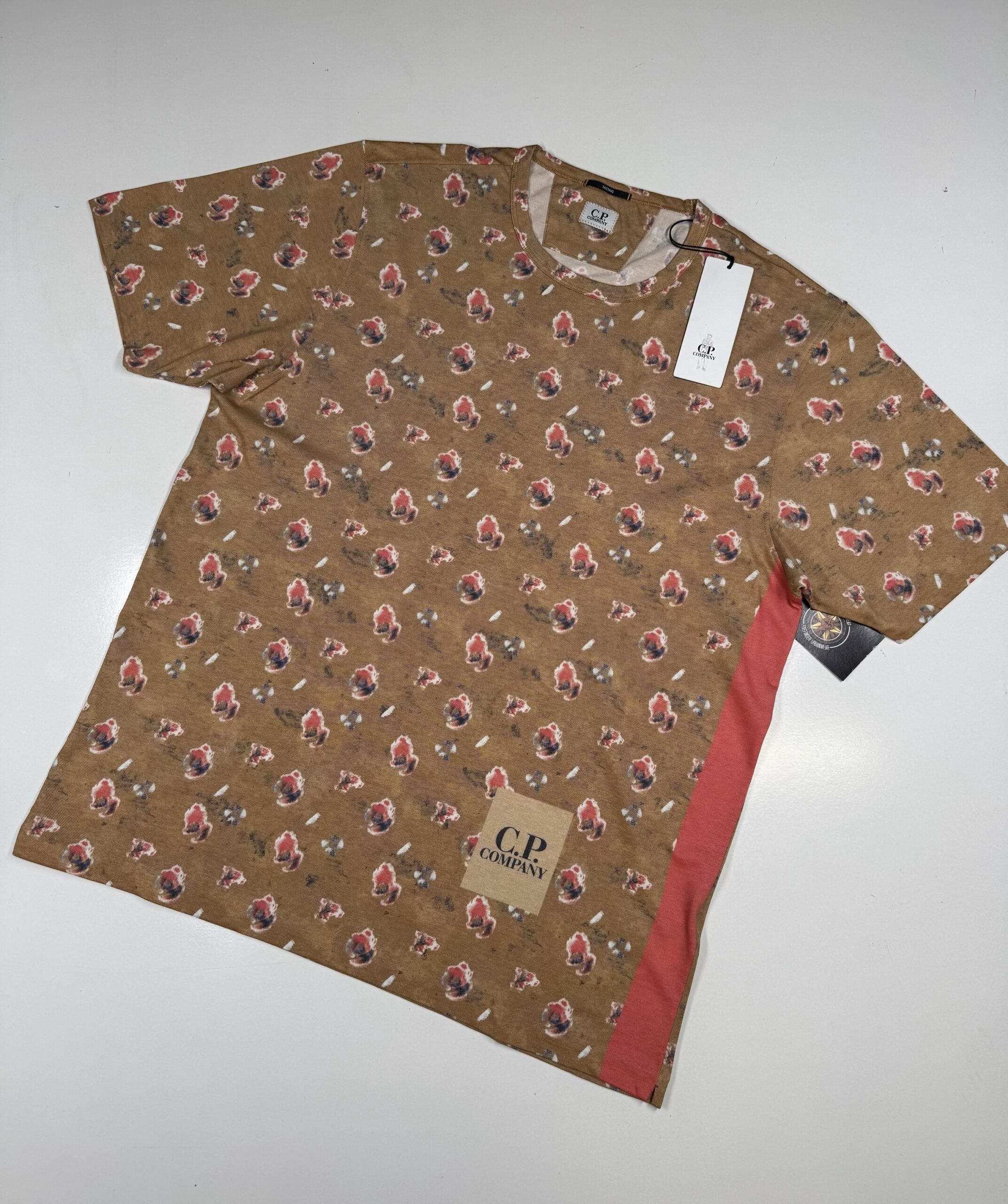 CP company 281A tacting piquet T-shirt in all Over sponged print - Pastry Shell Orange - Image 1