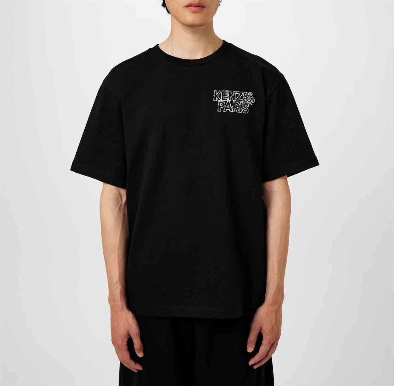 img_8491-4 Men's Kenzo Constellation Embellished T-Shirt in black. - Image 1