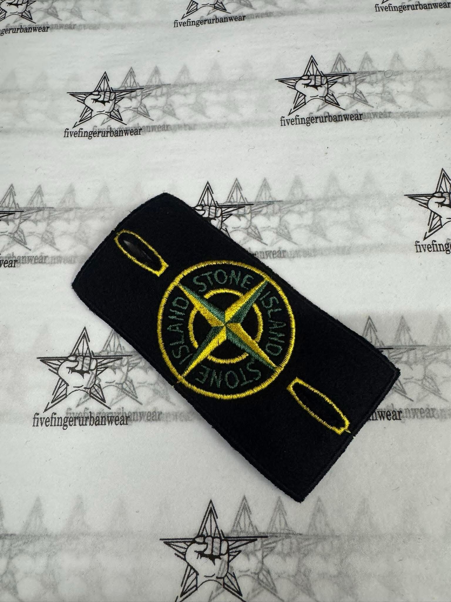 img_9575-2 Stone Island Standard badge - Image 1