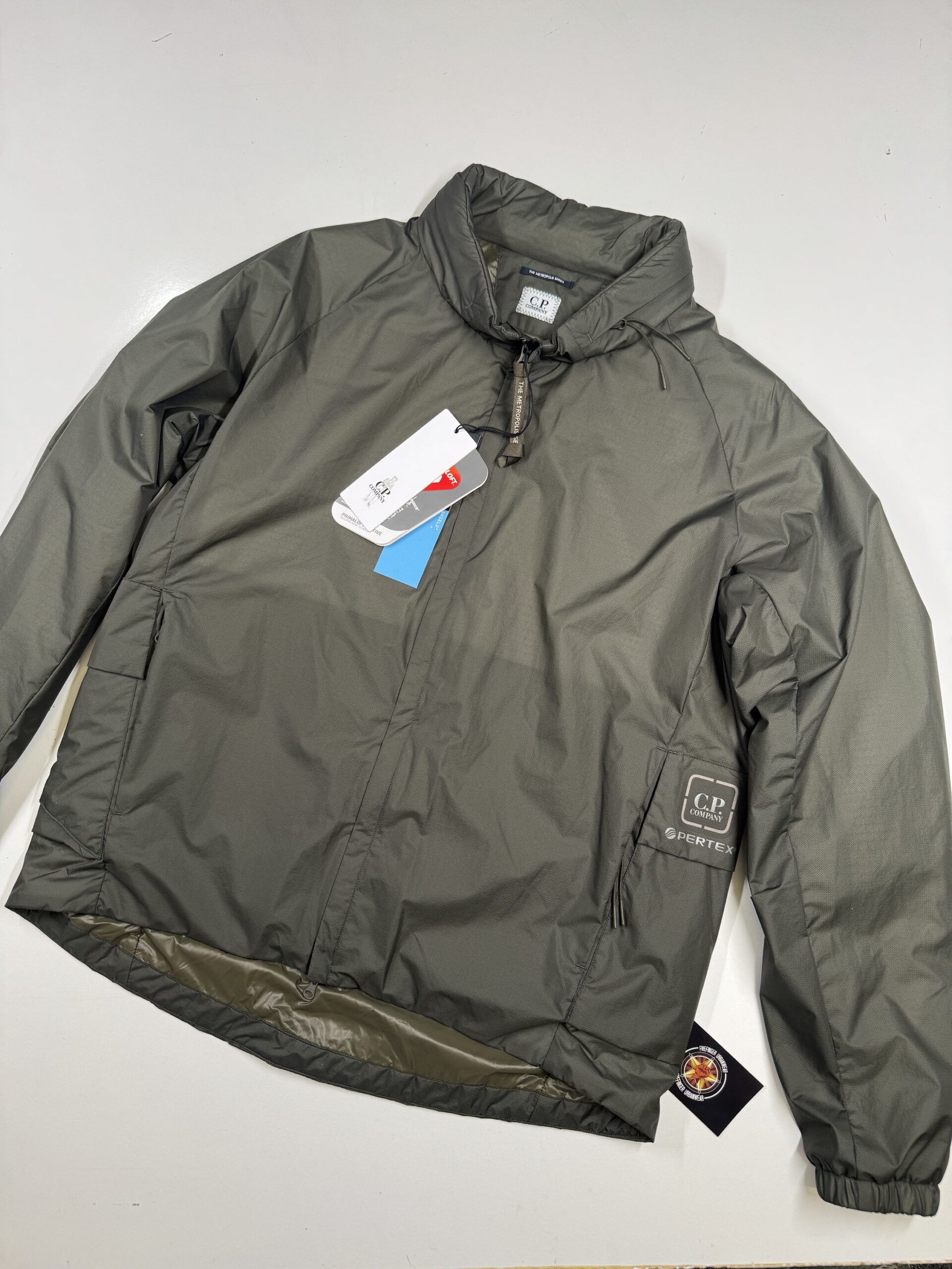 img_7436-2 C.P. COMPANY 002A METROPOLIS PERTEX JACKET WITH PRIMALOFT - IVY GREEN - Image 1