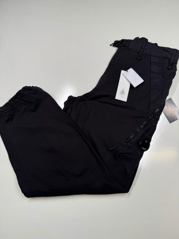 CP Company 198A Cargo Pants in microreps no peach - Black - Image 1