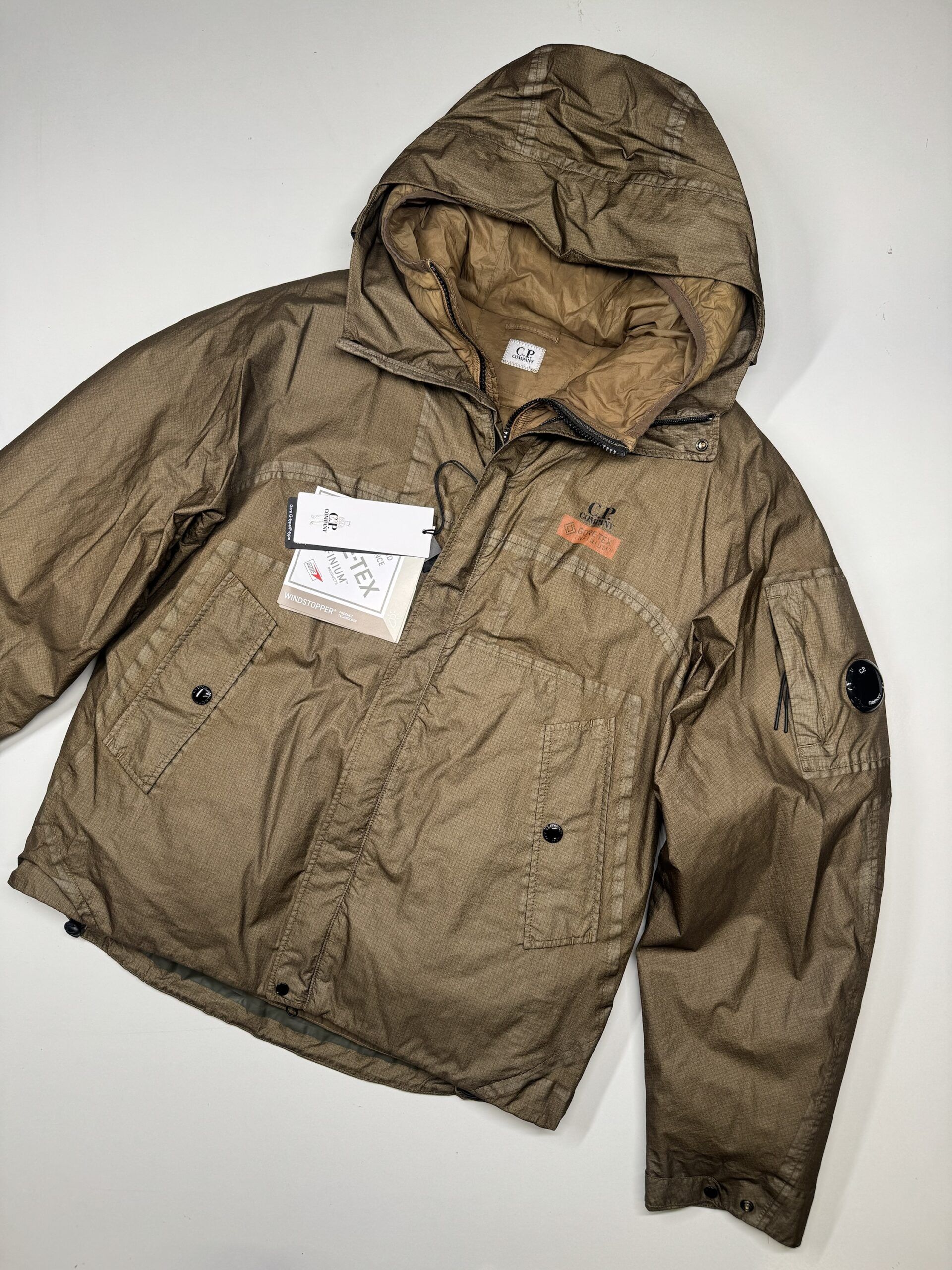 img_7963-3 CP Company 091A Goretex Infinium Mixed Hooded 2 in 1 Jacket. - Image 1