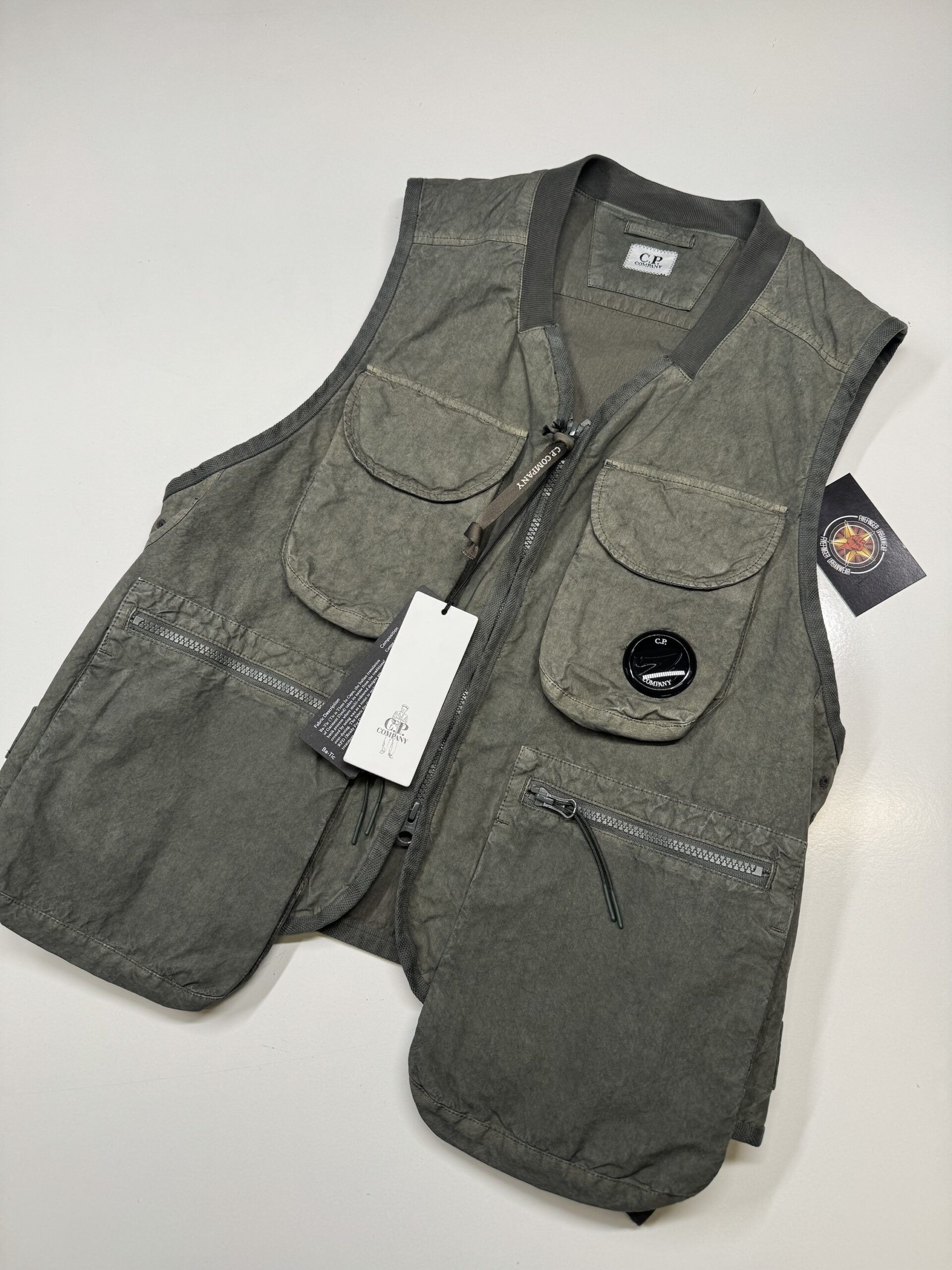 C.P. COMPANY 255A Ba-Tic Vest             -    Size 44 / XS / 20.5” p2p - Image 1