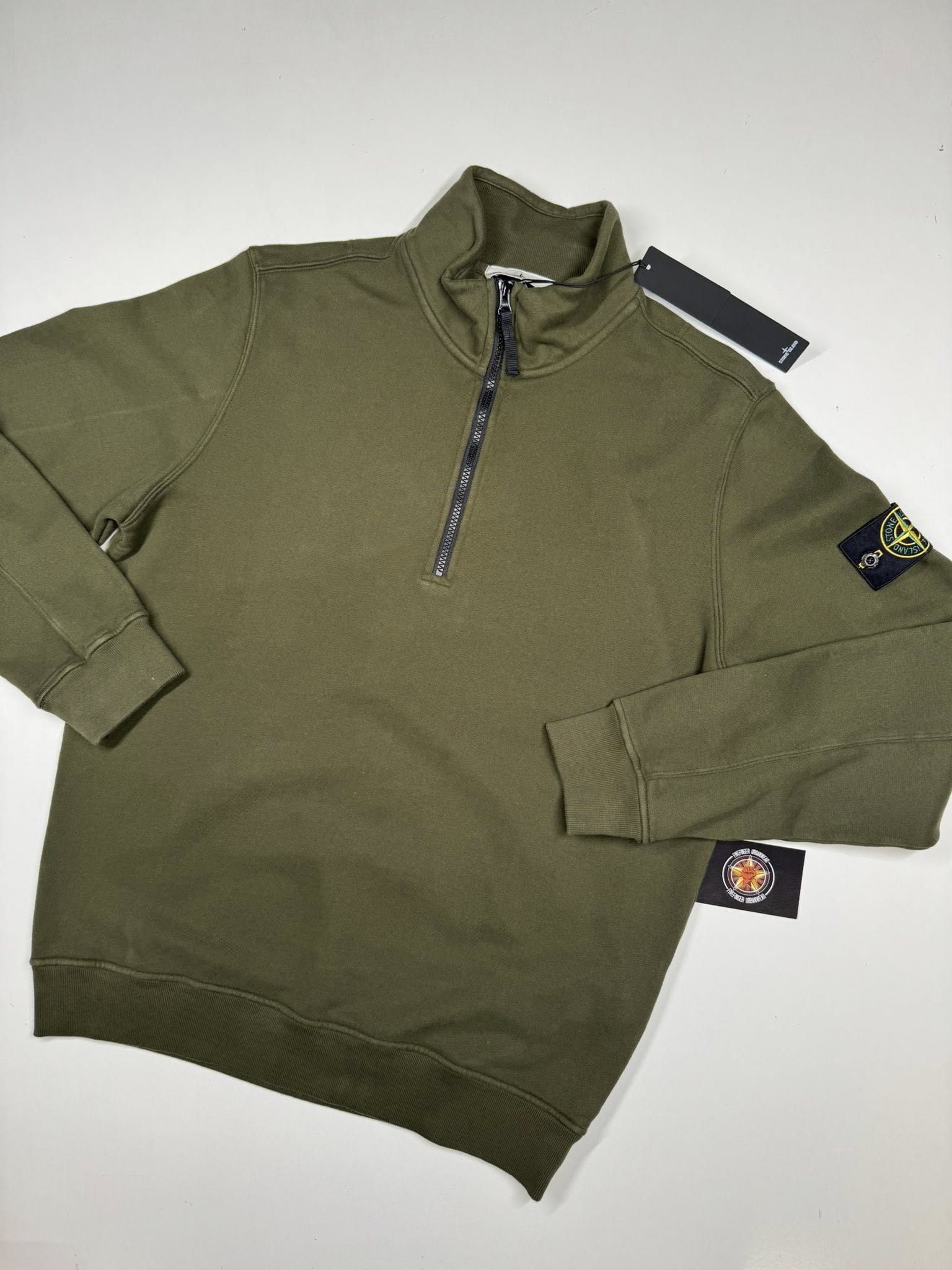 542761542_698989459896034_7108489673929956495_n STONE ISLAND 62720 1/4 Zip Sweatshirt Green  V0058  -    Large / P2P  23” - Image 1