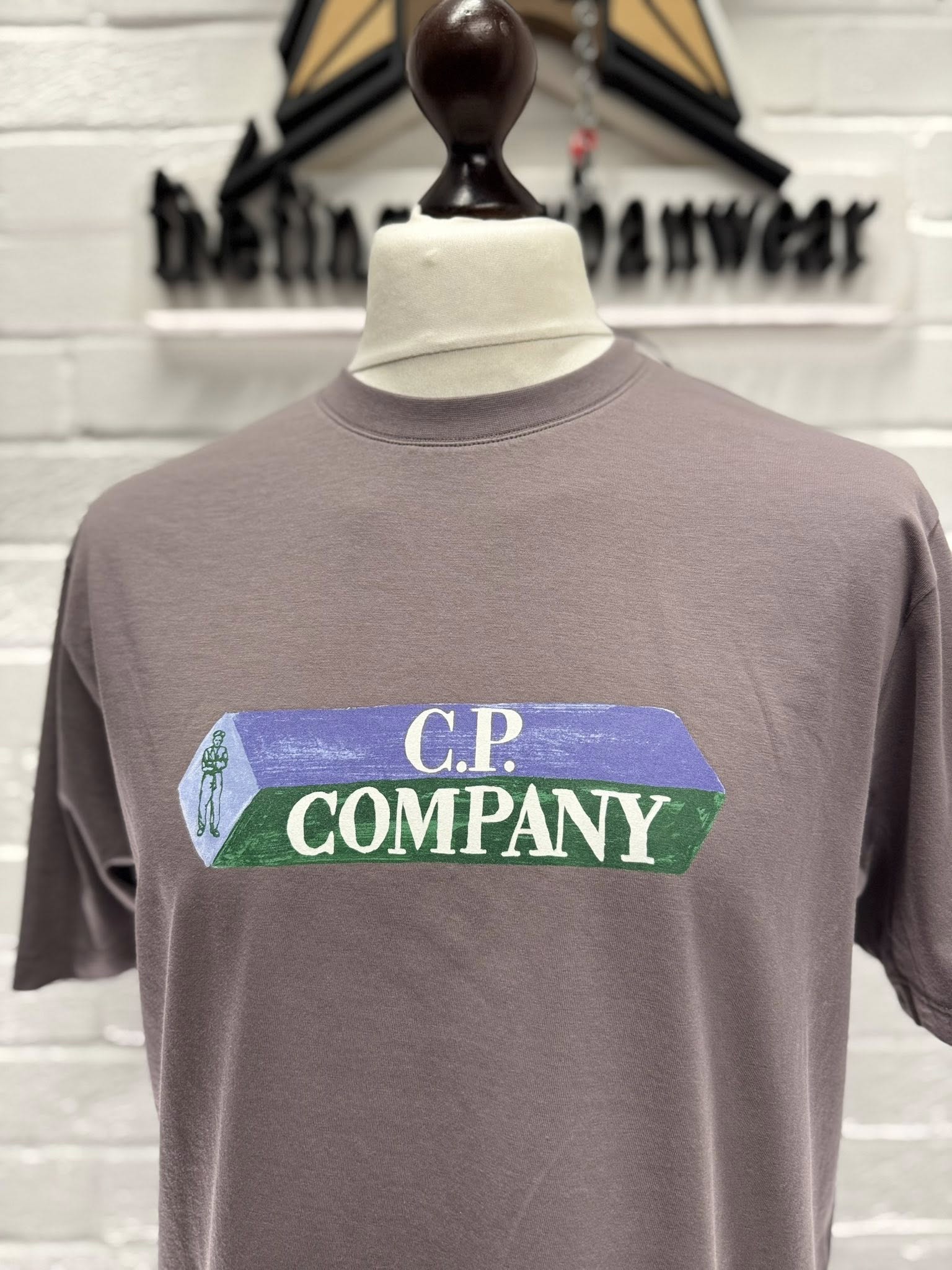 CP COMPANY 166A 30/1 Jersey T-shirt in Mauve - Image 1