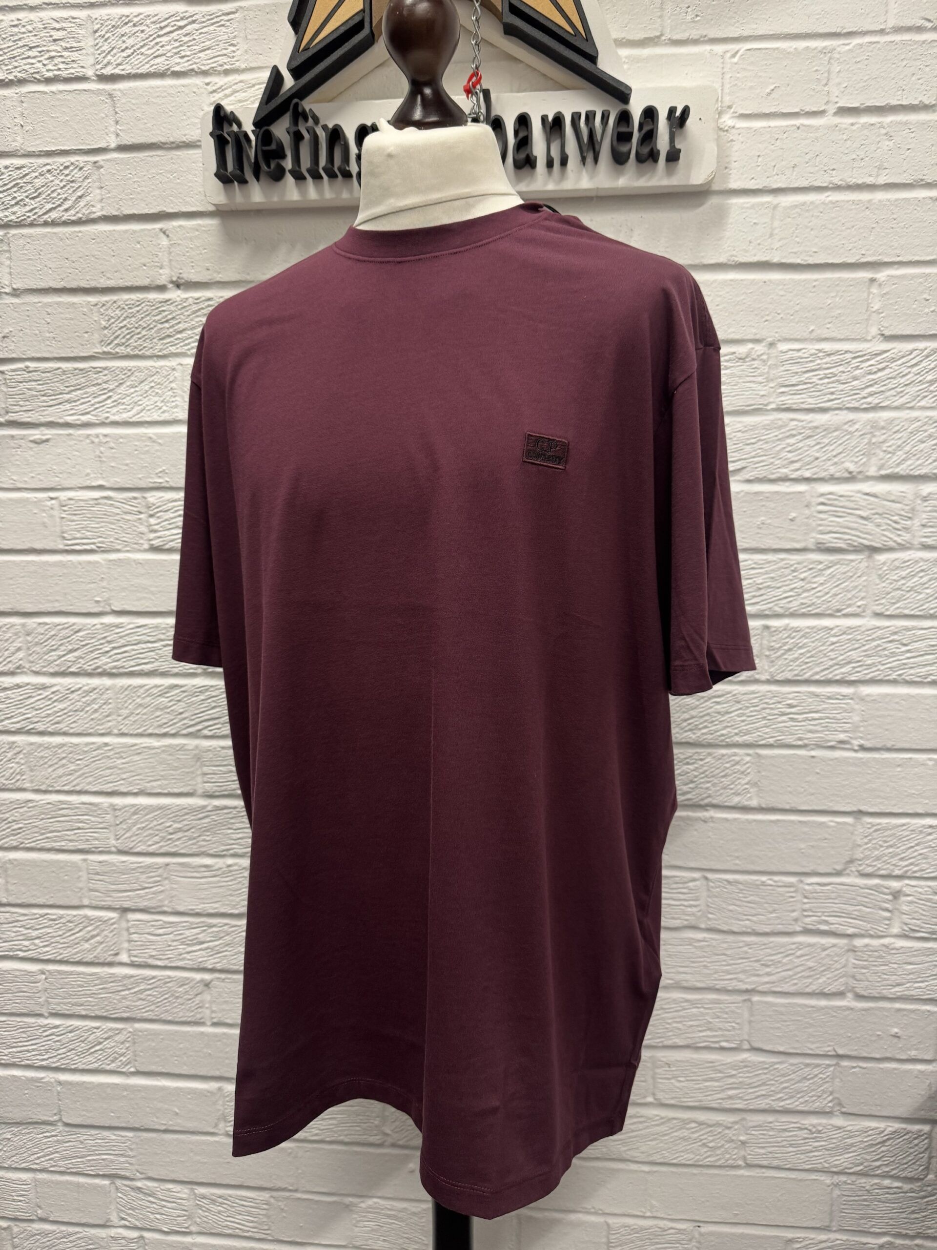 img_0278 CP COMPANY 031A 30/1 Jersey T-shirt in Bordeaux -XXXL. / P2P 25.5” - Image 1