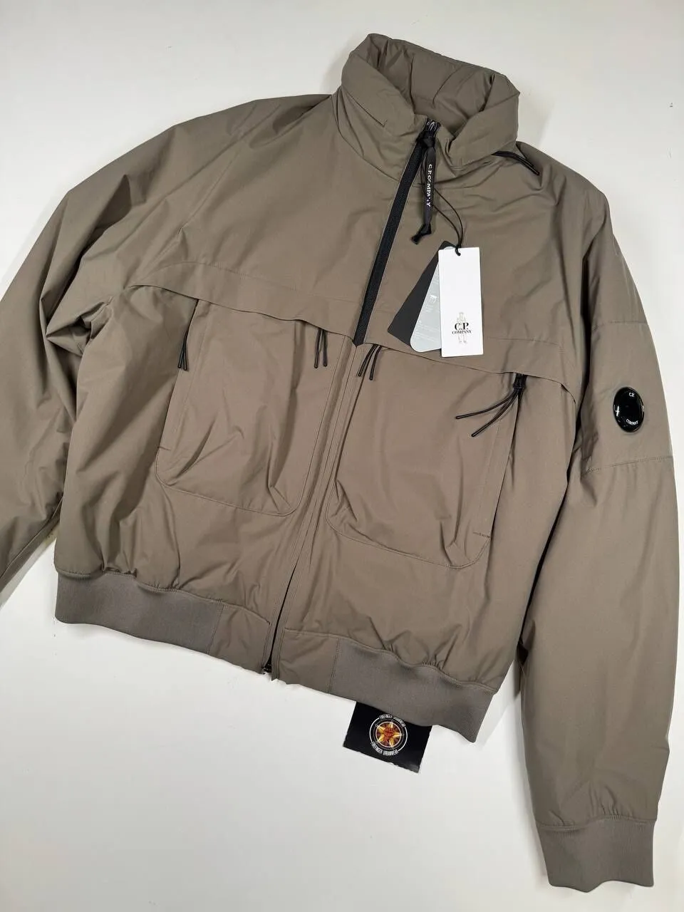 CP COMPANY PRO-TEK SHORT JACKET WITH PRIMALOFT - WALNUT/ 359 - Image 1