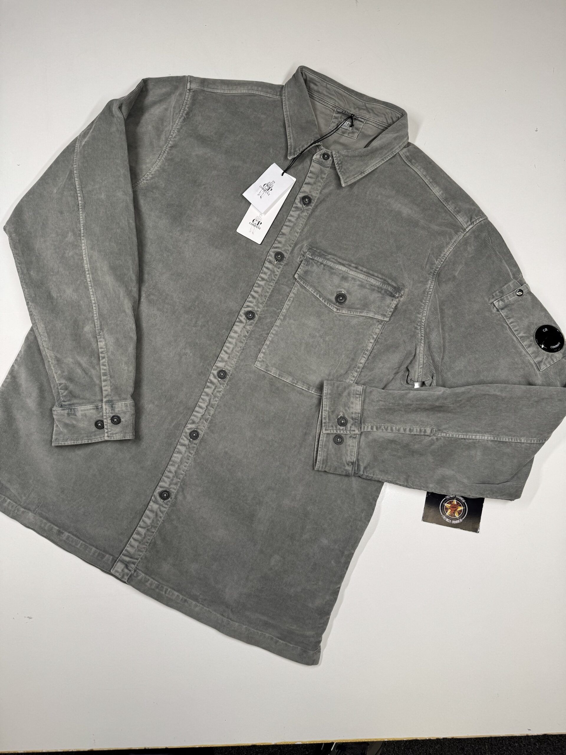 img_2468 CP Company 160A long sleeve winter corduroy shirt in Grey - XXXL / 26” P2P - Image 1