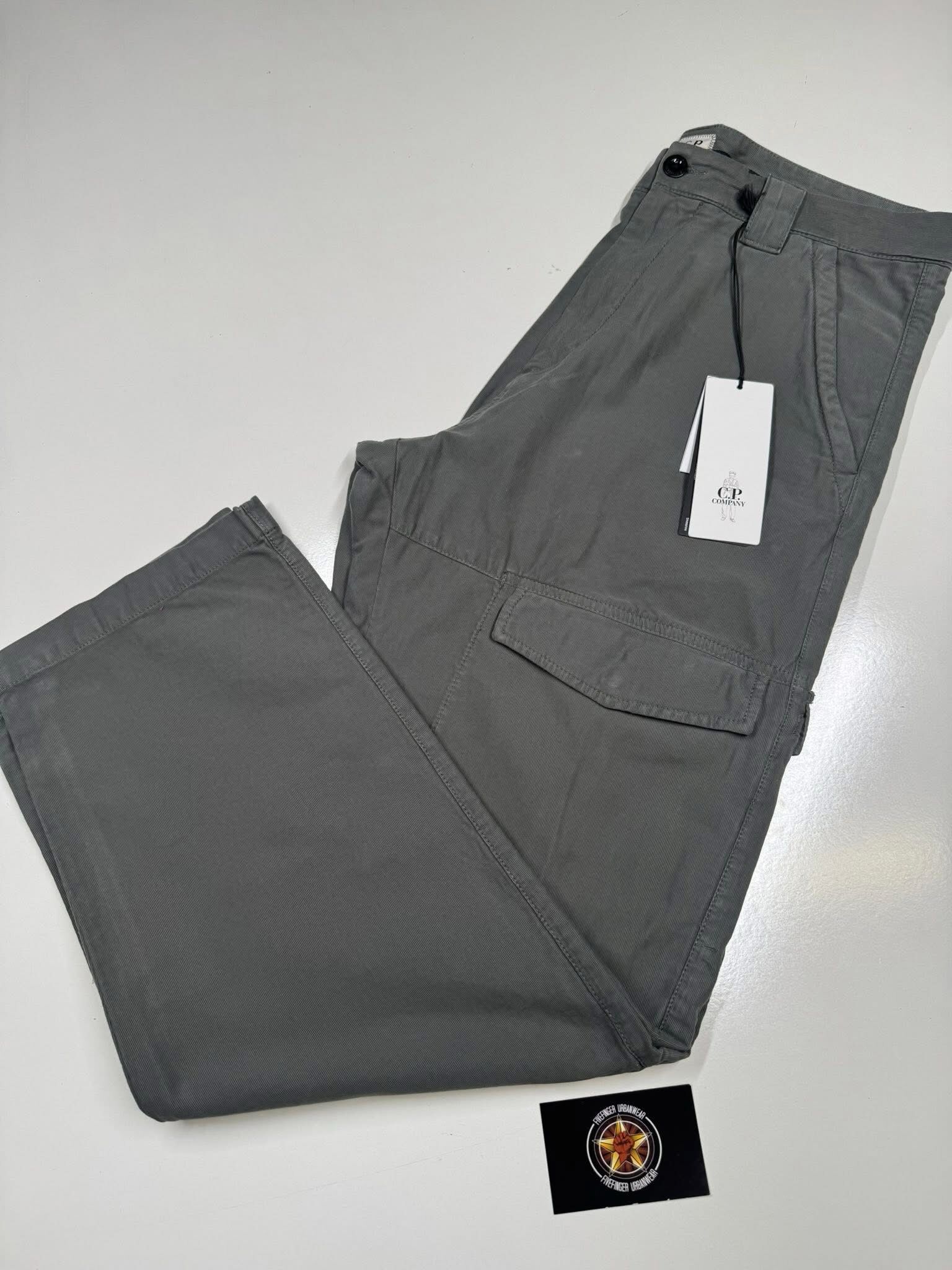 C.P. Company 260A Cargo Pants ottoman stretch SME  Colour - Grape Leaf Green / 674 - Image 1
