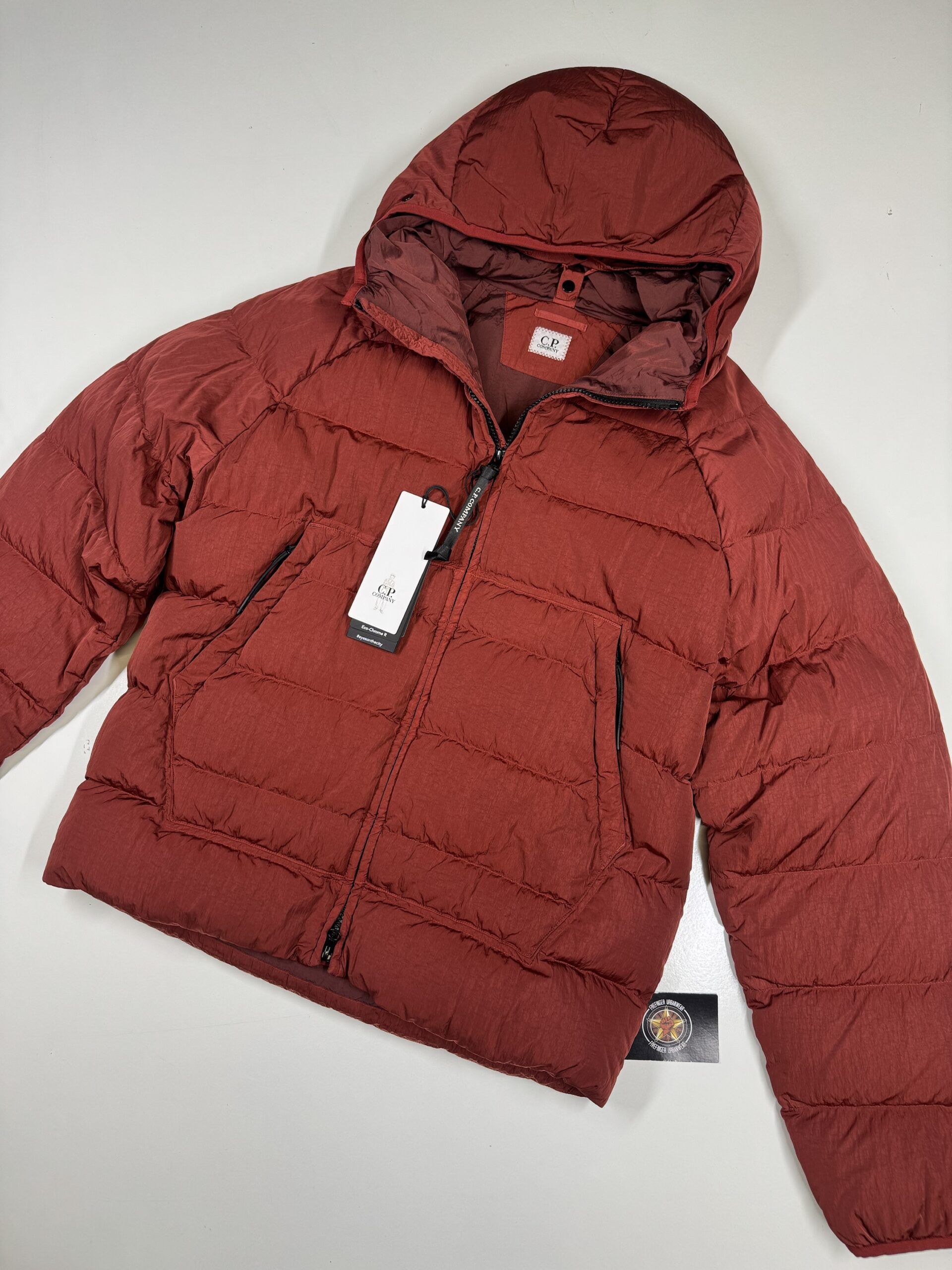 img_7863 CP COMPANY 079A eco Chrome R Down Goggle Jacket in Scooter Red Size 44 / XS. / 21.5” p2p. - Image 1