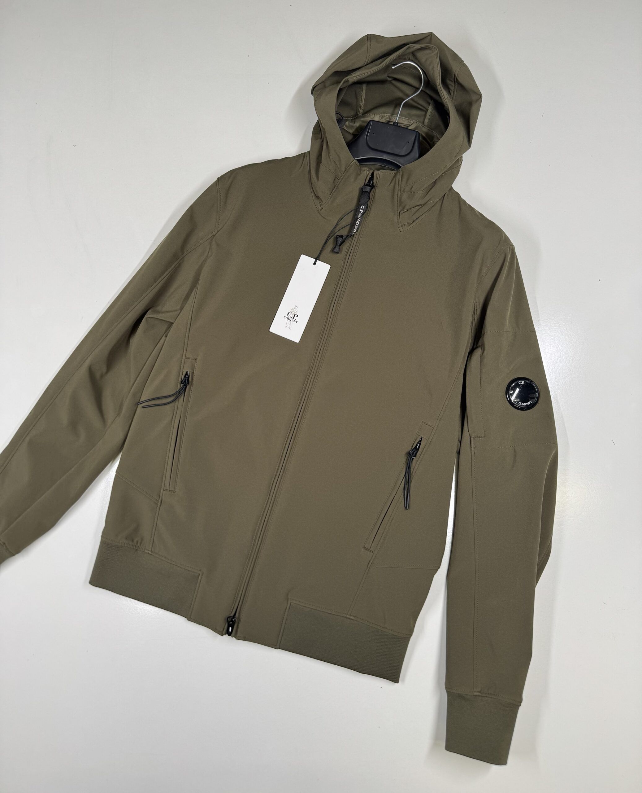 img_9606 CP Company 003A C.P. Shell-R Jacket in Green - Size 44 / XS / 20” p2p - Image 1