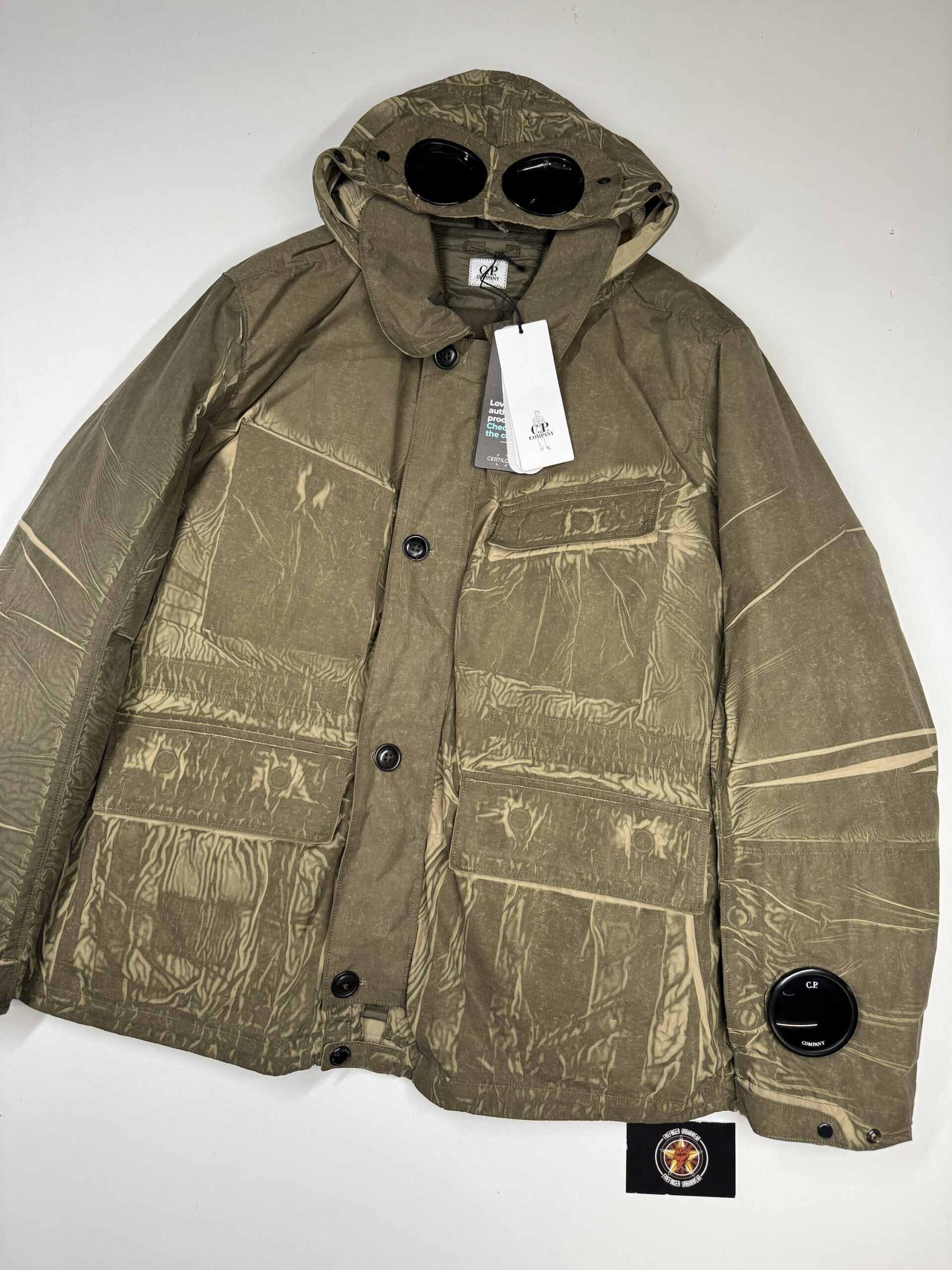 img_6711 C.P. Company 206A Tracery Primaloft La Mille Jacket in Stone Grey - Size 50 / Large / 23” p2p - Image 1