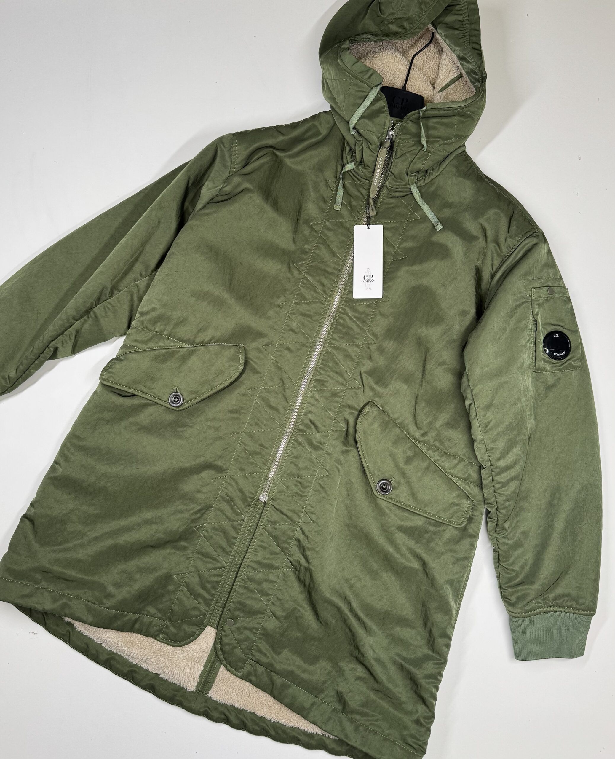 C.P. Company 187A Nylon B Parka in Green  -    Medium / p2p 24.5” - Image 1