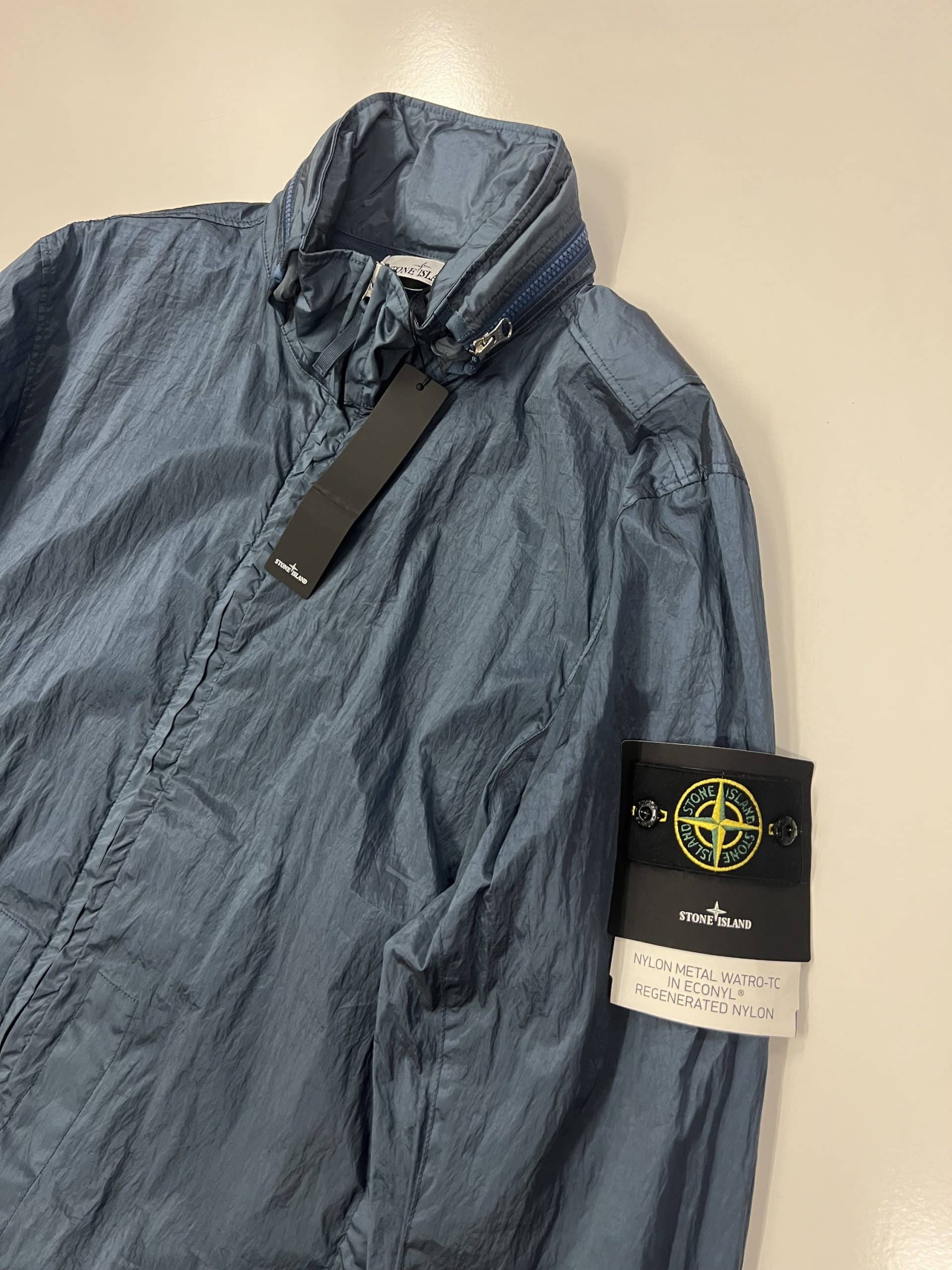 STONE ISLAND 41920 NYLON METAL WATRO-TC IN ECONYL REGENERATED