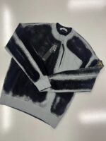 STONE ISLAND 627T2 HAND SPRAYED AIRBRUSH TREATMENT SWEATSHIRT -    Small / p2p 21.5”