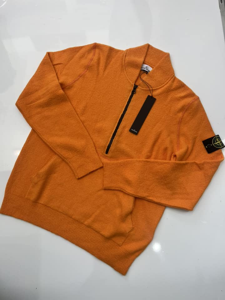 372968899_164411043353881_2569424663418759898_n Stone Island 533D2 Half-zip knit in soft, gauzed-effect cotton - Large / 22” p2p - Image 1