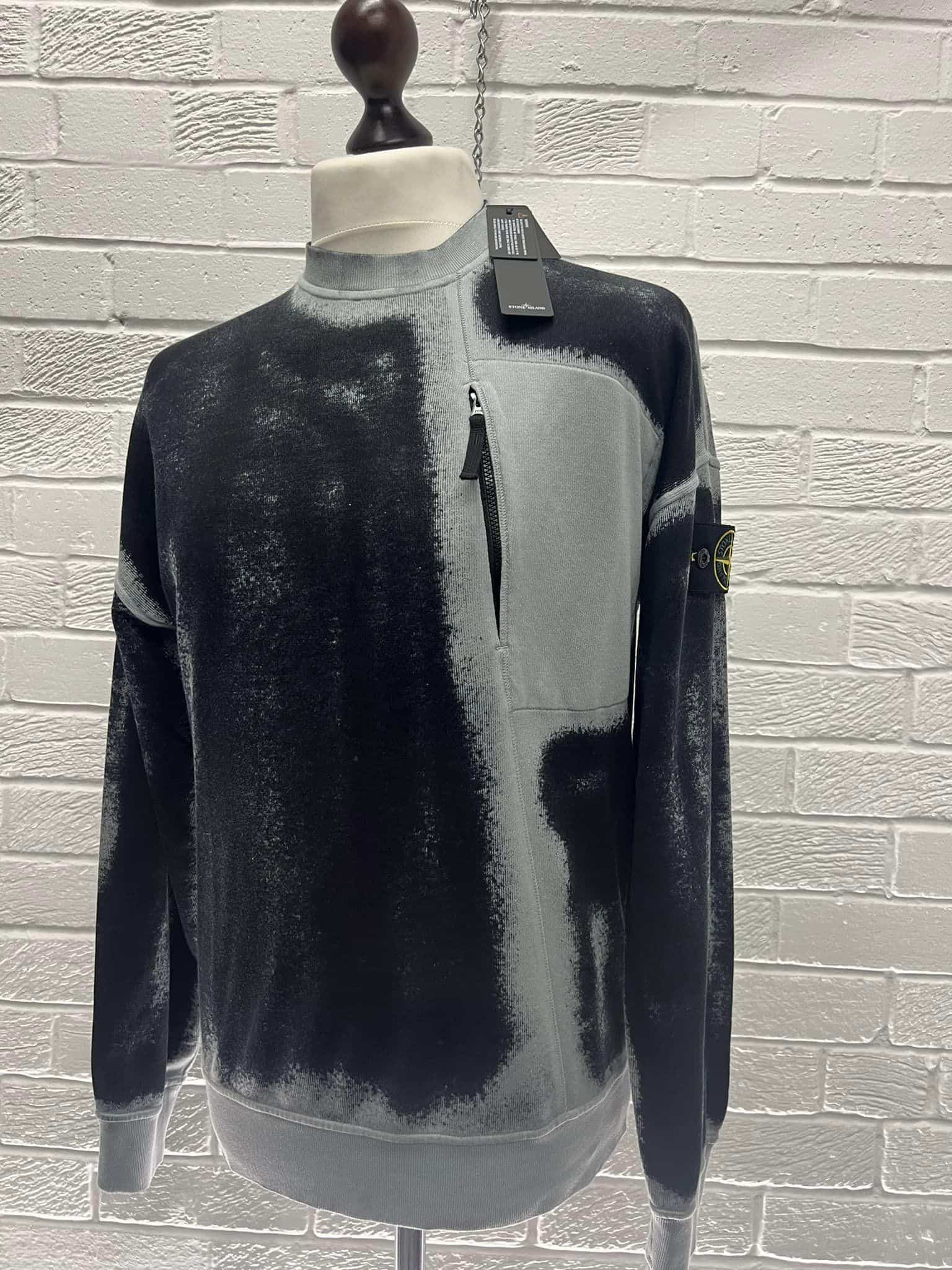 STONE ｜SWEATSHIRTS (627T2 Hand Sprayed Airbrush T STONE ISLAND 627T2 HAND SPRAYED AIRBRUSH TREATMENT