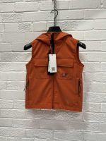 CP Company Undersixteen Shell Goggle Gilet  -    Age 8 /p2p 16.5” - Image 5