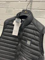 STONE ISLAND G0224 PACKABLE_LOOM WOVEN CHAMBERS R-NYLON DOWN-TC Vest       Small /p2p 21” - Image 8