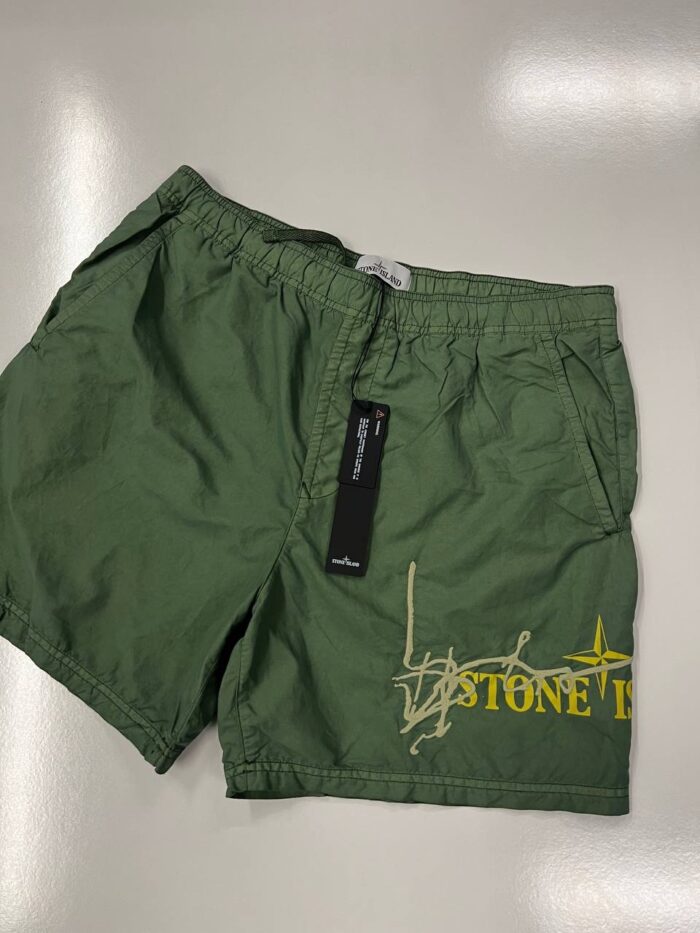 STONE ISLAND B0968 BRUSHED NYLON 'INK FOUR PRINT'_GARMENT DYED Swimming trunks in brushed nylon.  GREEN - Image 5