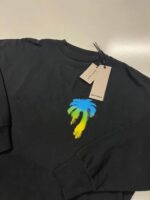 Palm Angels graffiti-print logo longsleeve  T-shirt.   XS / P2P 24”  - Image 4