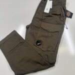 CP Company 169A Satin Stretch Cargo Pants in Green -  Regular Fit