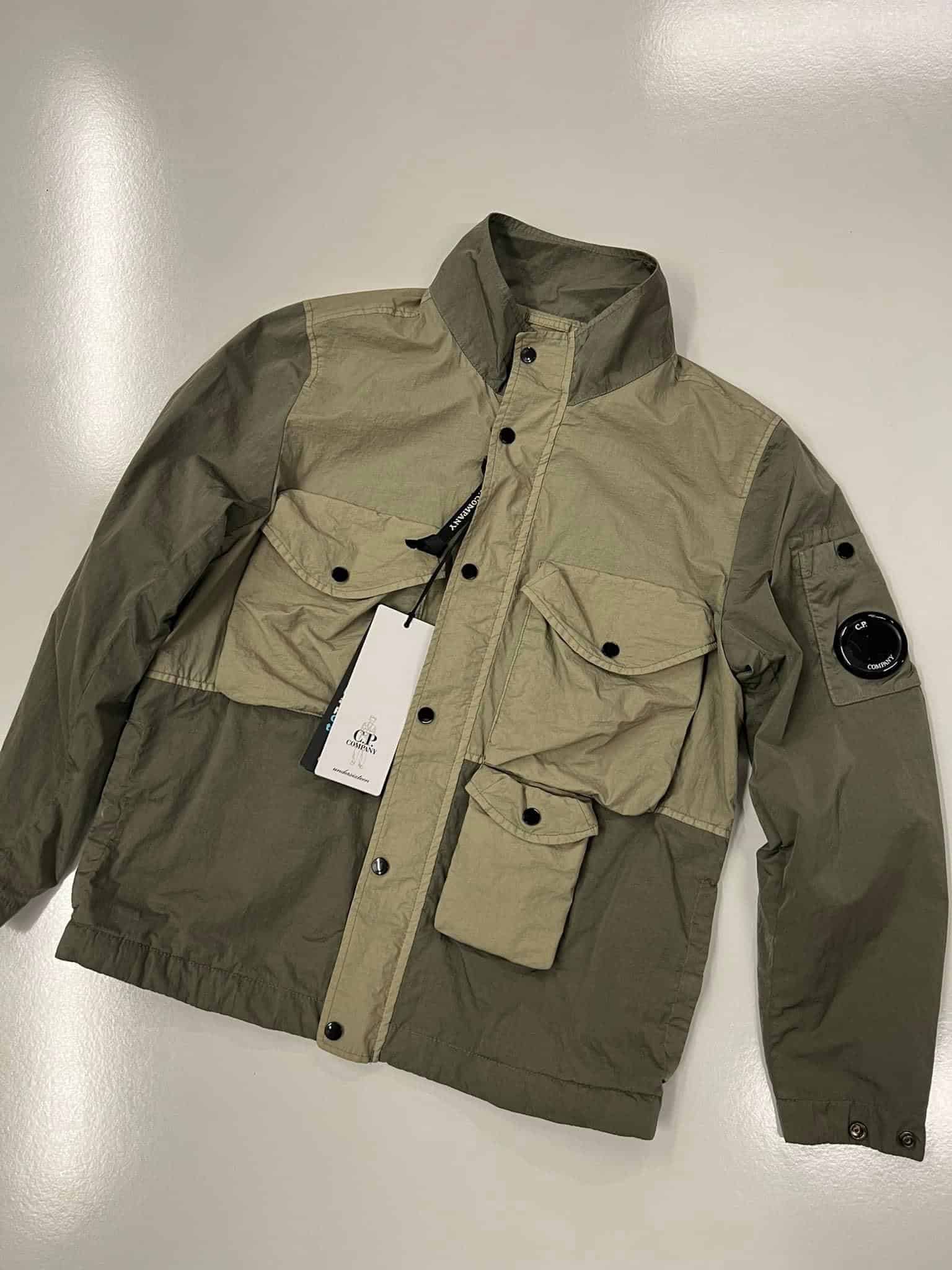 img_5807 CP company chrome-r jacket
Age 8 / p2p 16.5” - Image 1