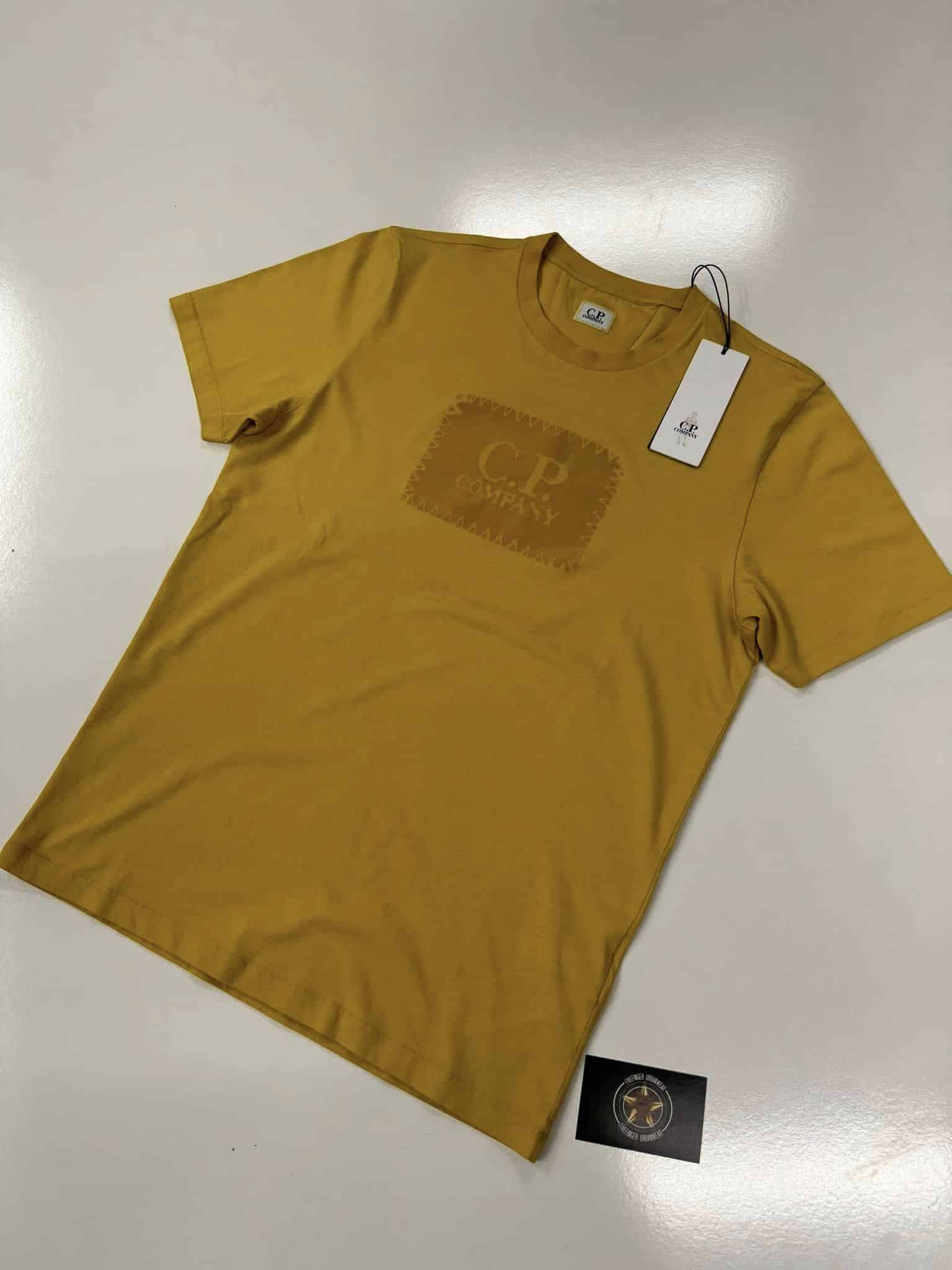 375026930_167943553000630_8576156486541038562_n CP Company Jersey 30/1 print T-Shirt - Image 1
