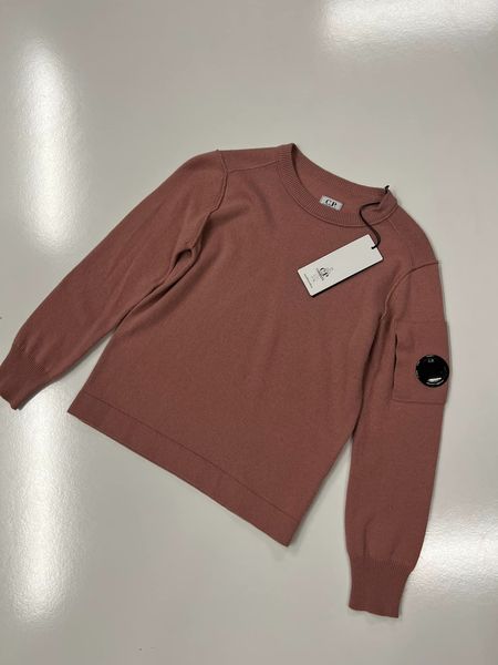 380924795_179278815200437_3215636927788977557_n C.P. COMPANY U16 crew neck extrafine merino wool knit - Age 8 / p2p 16” - Image 1