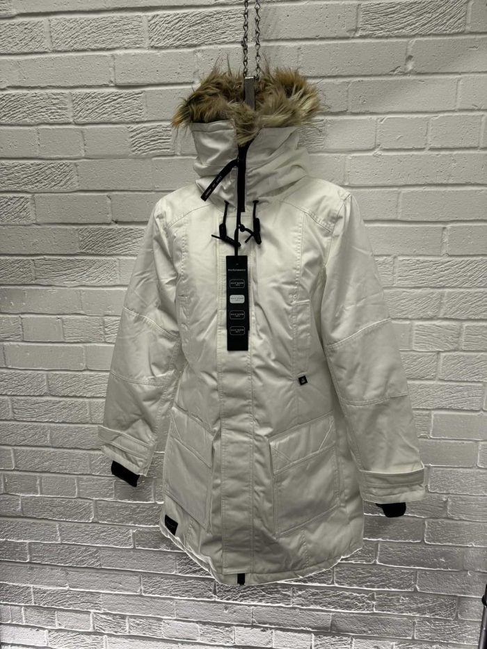 COAT OF ARMS - NEW YORK WOMENS HEAVY DOWN PARKA IN WHITE - Image 5