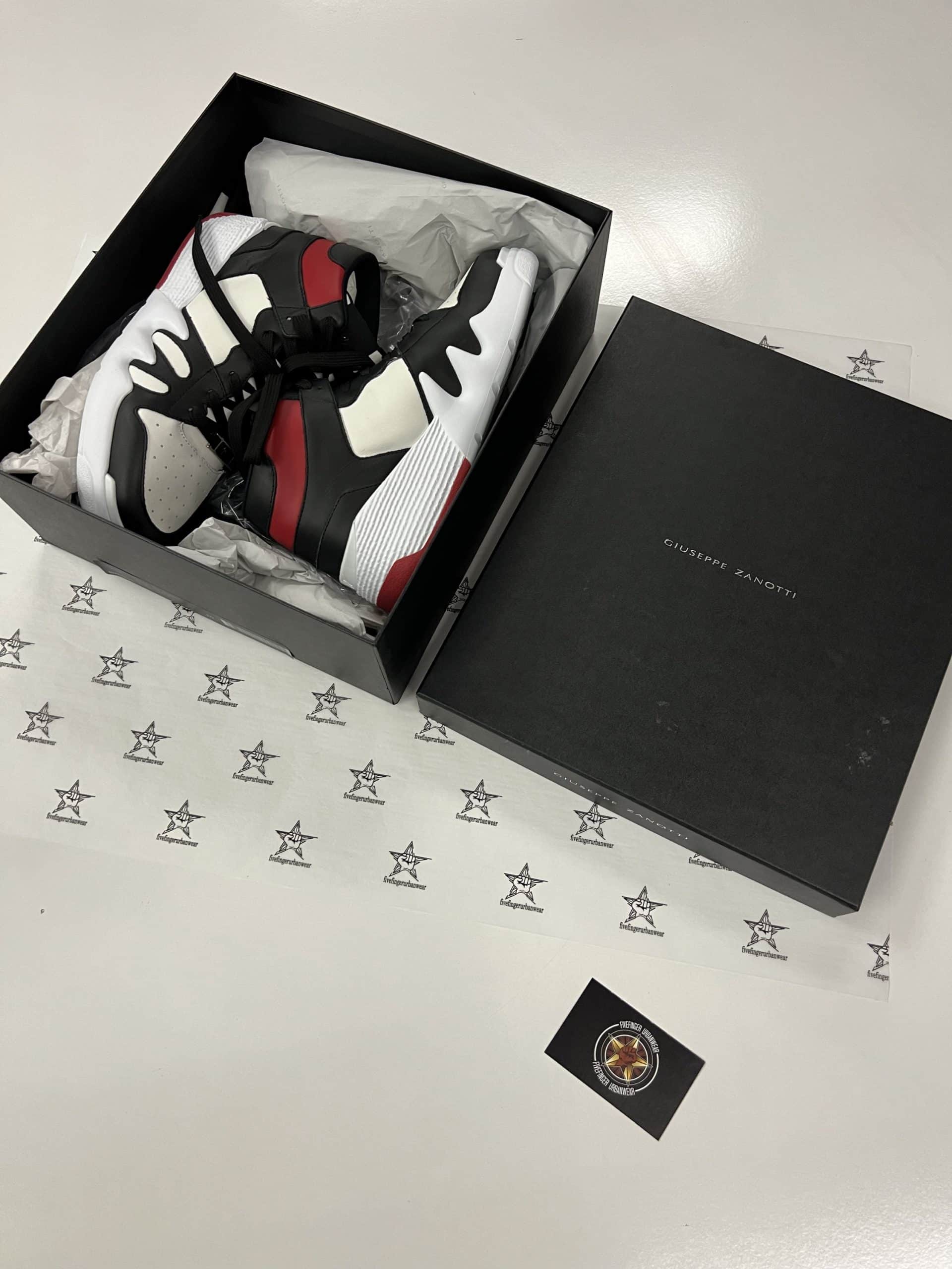 img_1429 Giuseppe Zanotti Black/White High-Top Birel Talon Trainers.    Size 40 / Uk 6.5 - Image 1