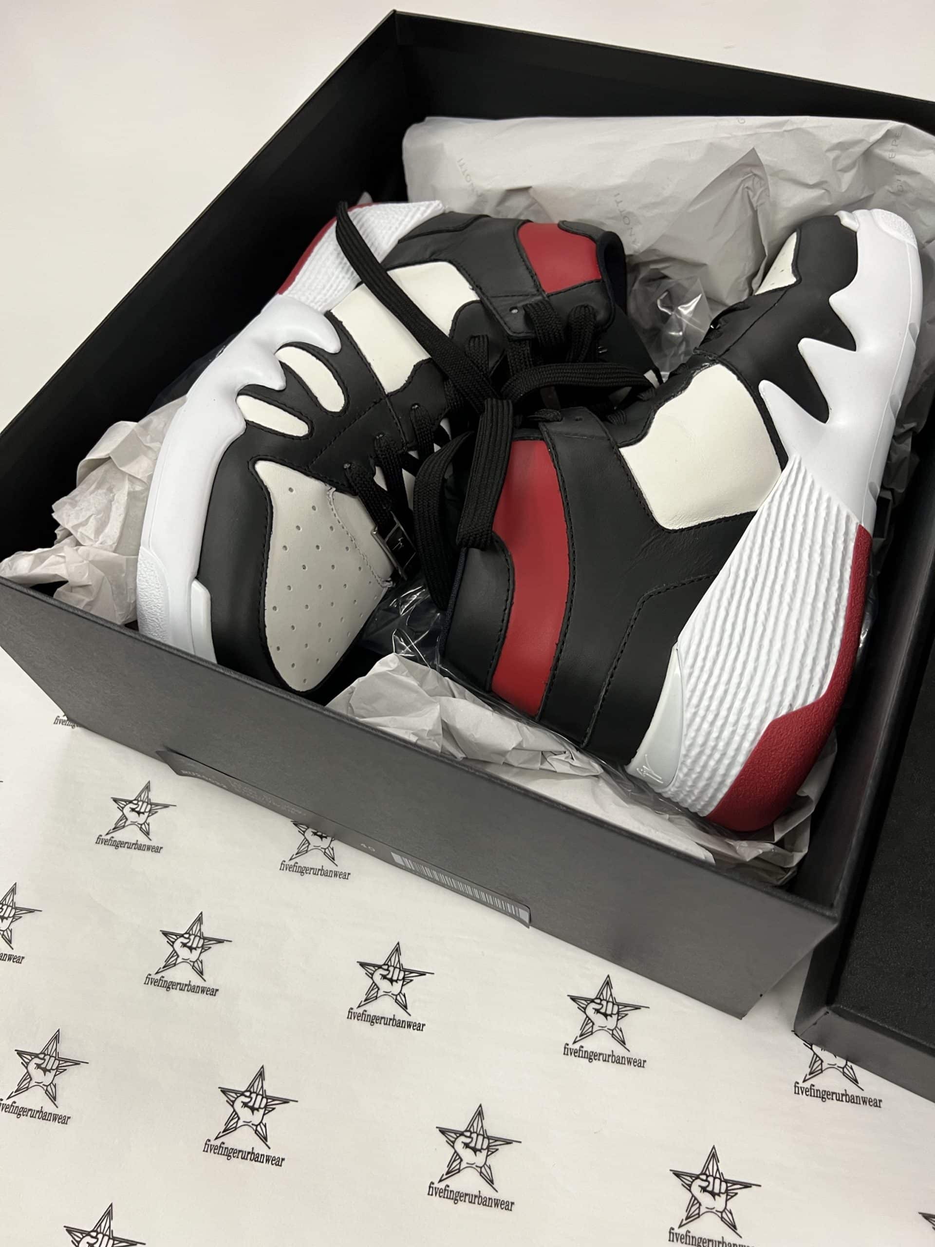 img_1430 Giuseppe Zanotti Black/White High-Top Birel Talon Trainers.    Size 40 / Uk 6.5 - Image 2