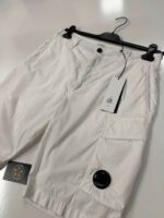 CP Company Mens 50 fili stretch multipocket Bermuda cargo shorts in White    Size 48 / w32” - Image 3