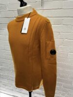 CP Company Lambswool Crew neck Jumper -   Size 50 / large / p2p 22” - Image 8