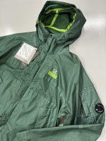 CP Company Gore G-type Hooded Jacket in Green - Size 50 / Large / p2p 24.5” - Image 2