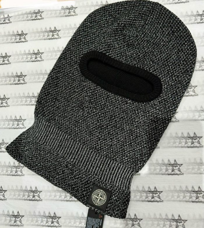 STONE ISLAND N18C6 REFLECTIVE BALACLAVA IN BLACK - Image 1