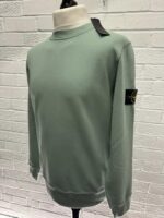 STONE ISLAND 63020 BRUSHED COTTON FLEECE SWEATSHIRT IN GREEN -  Small / 21” p2p - Image 4