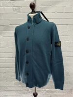 Stone Island 547A3 Cardigan knit in lambswool -   Large / 22” p2p - Image 6