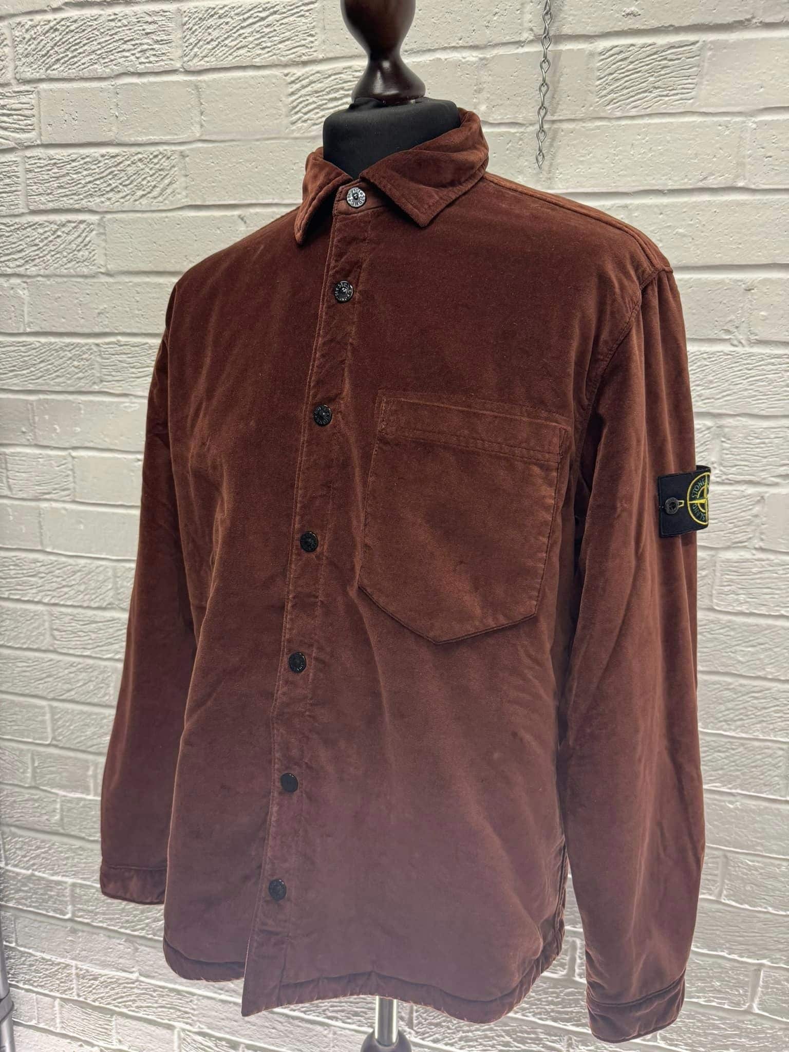 Stone Island 11709 Overshirt in plain cotton velvet In Brown