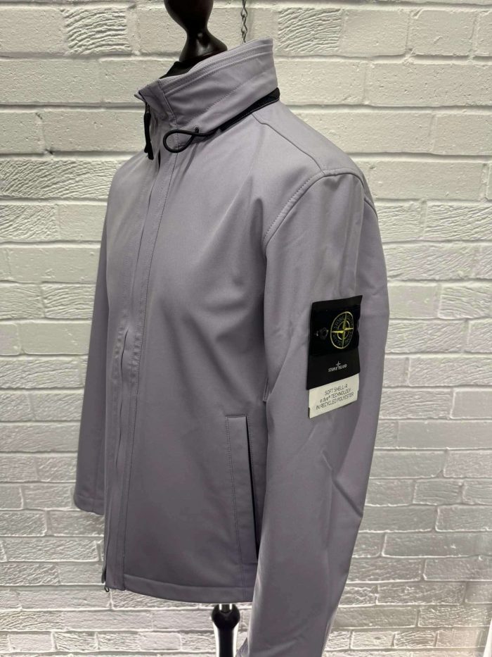 STONE ISLAND Q0222 SOFT SHELL-R_E.DYE TECHNOLOGY IN RECYCLED POLYESTER JACKET - Colour Lavender  -  Large / p2p 23” - Image 8