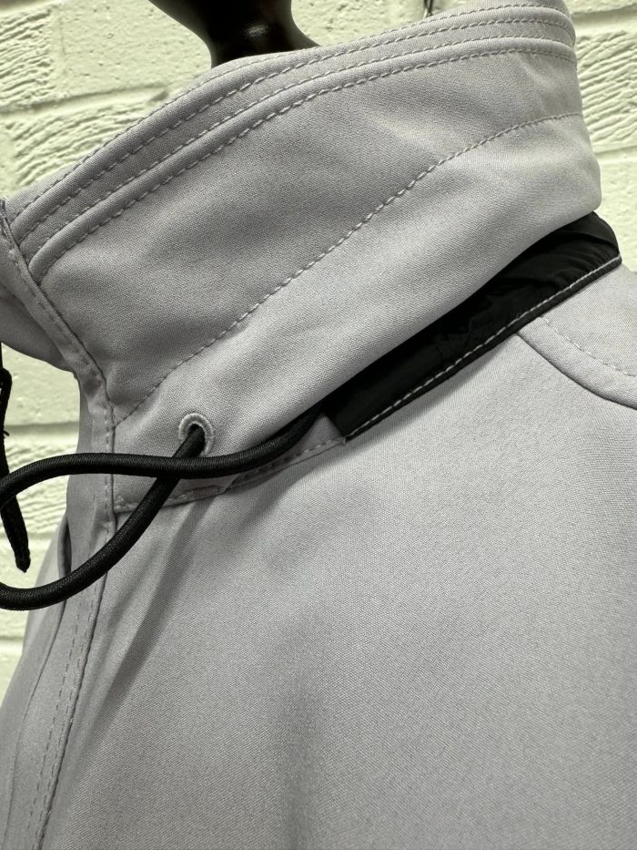 STONE ISLAND Q0222 SOFT SHELL-R_E.DYE TECHNOLOGY IN RECYCLED POLYESTER JACKET - Colour Lavender  -  Large / p2p 23” - Image 9