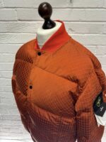 STONE ISLAND 43232 MACRO RIPSTOP NYLON METAL IN ECONYL REGENERATED NYLON DOWN-TC BOMBER DOWN JACKET  R-  Lobster Red  -  Large / p2p 24” - Image 7