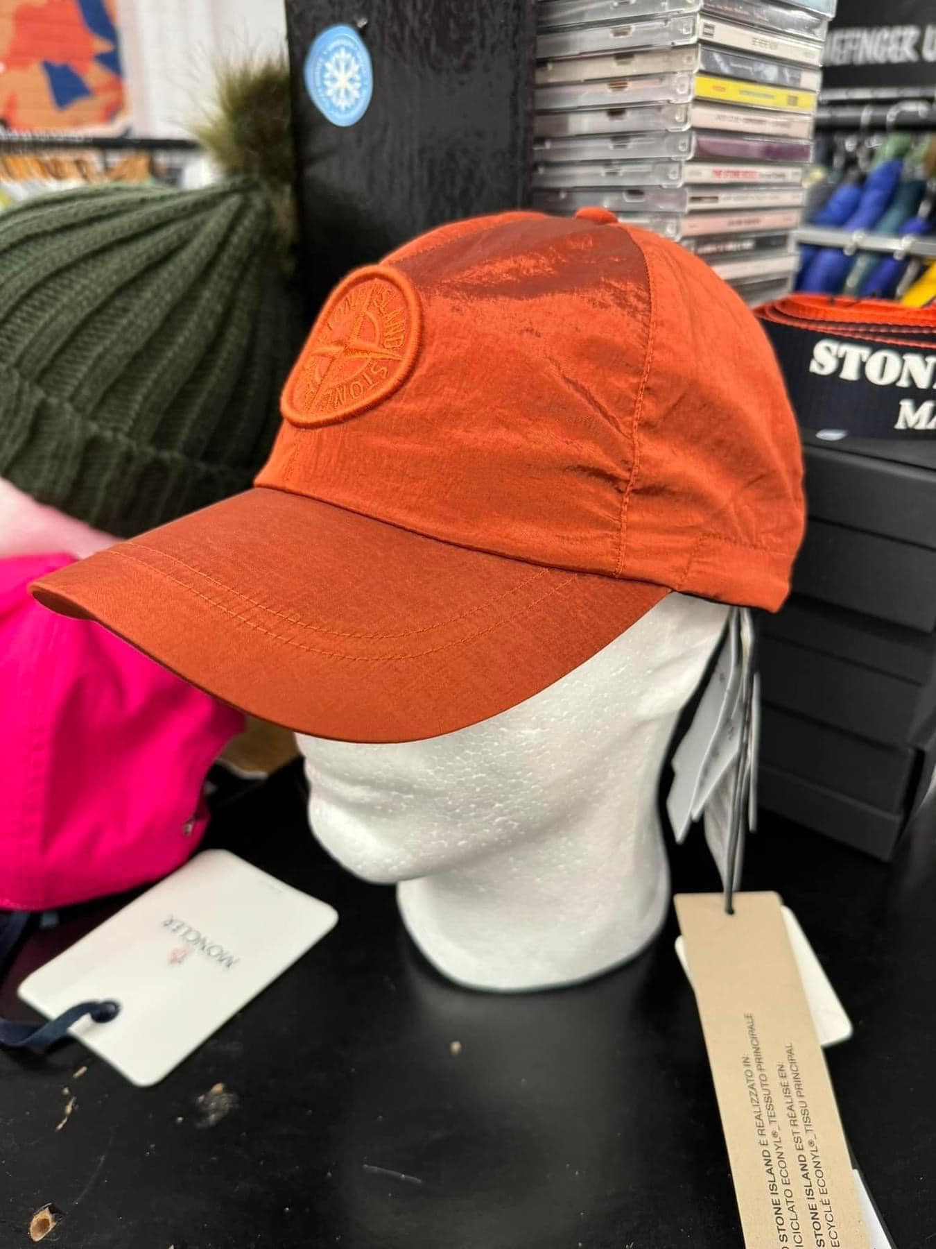 Stone Island 99576 Nylon Metal in Econyl Regenerated Nylon Cap