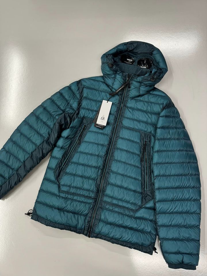 CP Company Shell Goggle Jacket in petrol blue Large 22