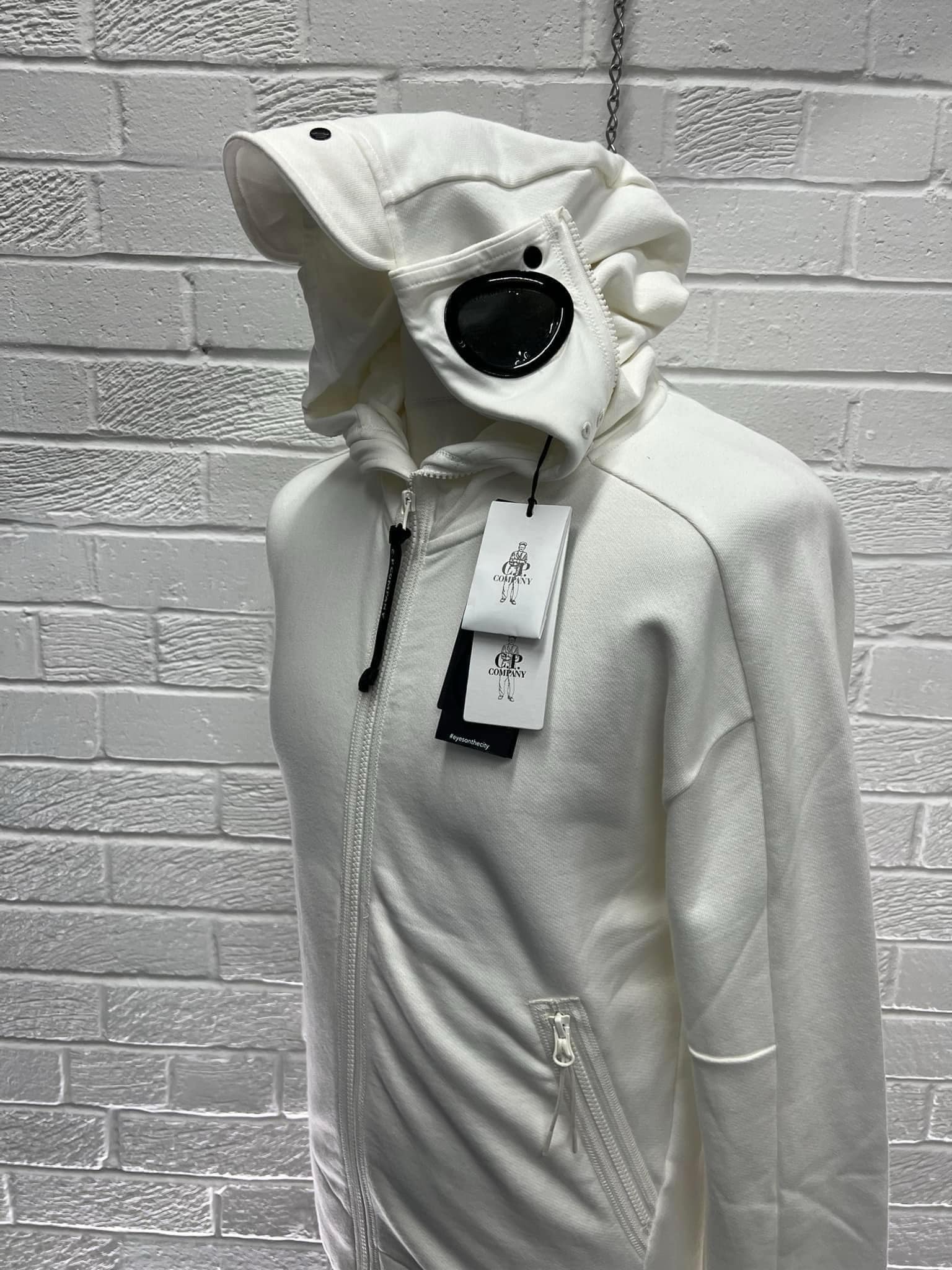 CP Company Diagonal Raised Fleece Zipped Goggle Hoodie in white
